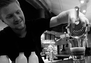 e76a4aa36b4f7b5179fb0d5b6b358ea6_main_coffee1.jpg