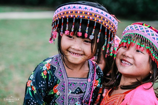 7bce7c957ea92c1561c4bf90de939bc8_children-moc-chau-2094186_640.jpg