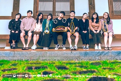 공식포스터1.webp